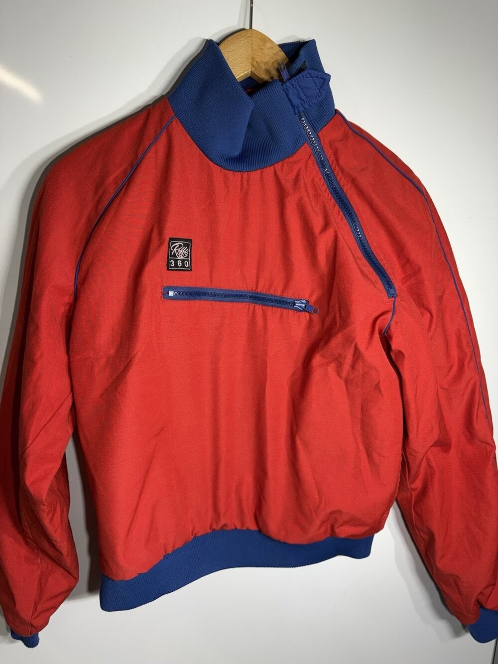 Vintage 1980s Roffe 360 red nylon ski jacket